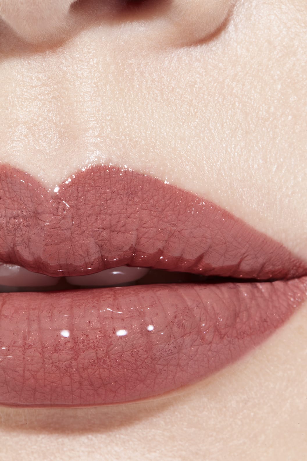 虚拟试妆应用程序 1 - LE ROUGE DUO ULTRA TENUE 186 - PINK NUDE
